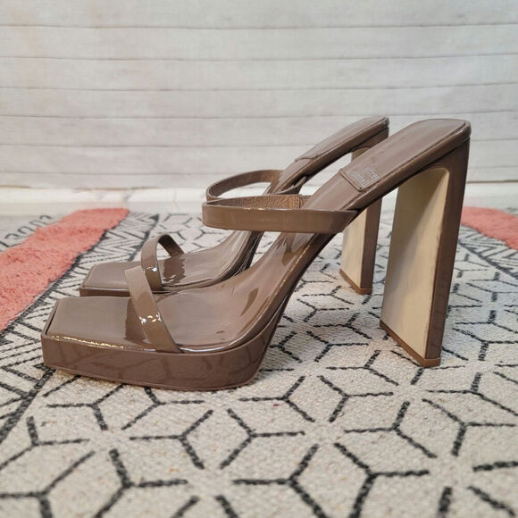 Jeffrey Campbell Hustler Platform Sandal in Taupe Patent, sz 10 - Picture 2 of 14